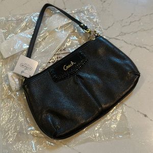 Black coach clutch